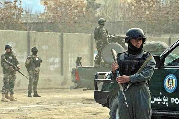 6 نیروی امنیتی افغانستان در حمله طالبان کشته و زخمی شدند 6 نیروی امنیتی افغانستان در حمله طالبان کشته و زخمی شدند