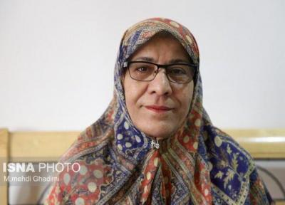 کمبود نیرو و سنگینی شیفت ها،پرستار را از پا درمی آورد، بازنشسته از کارافتاده نیست