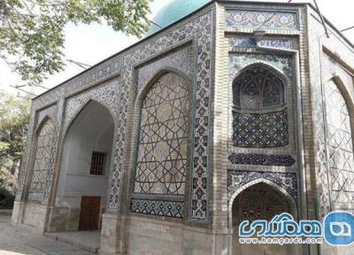 کاشی های نمای بیرونی بنای تاریخی گنبد سبز مشهد بازسازی و بازسازی شد